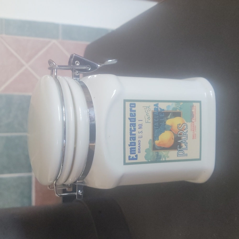 Ceramic jar